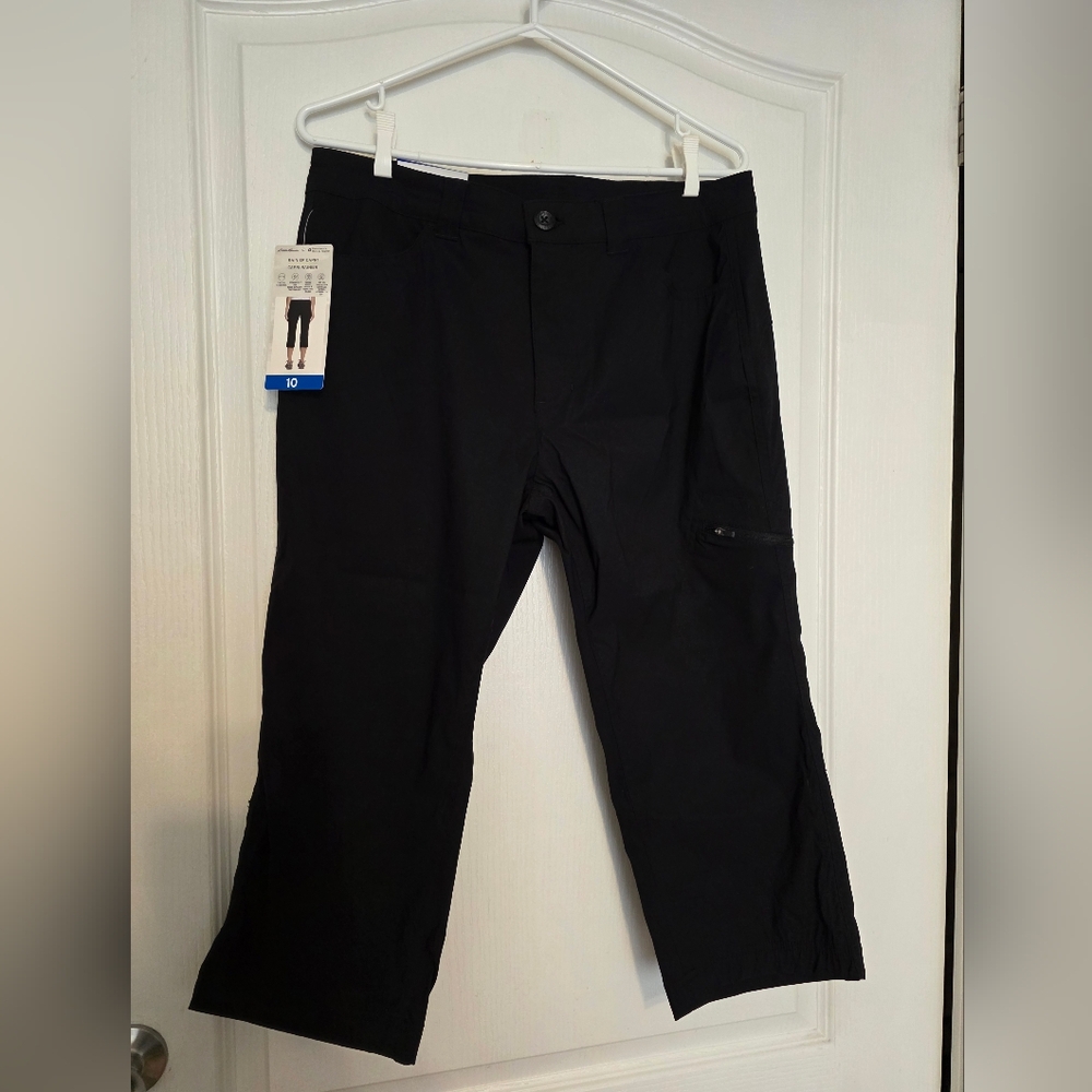Ladies Eddie Bauer Black Spandex Capris NWT Sz 10
